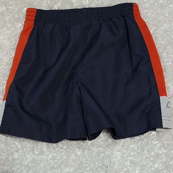 Boys 18mth bundle  - Picture 4 of 5